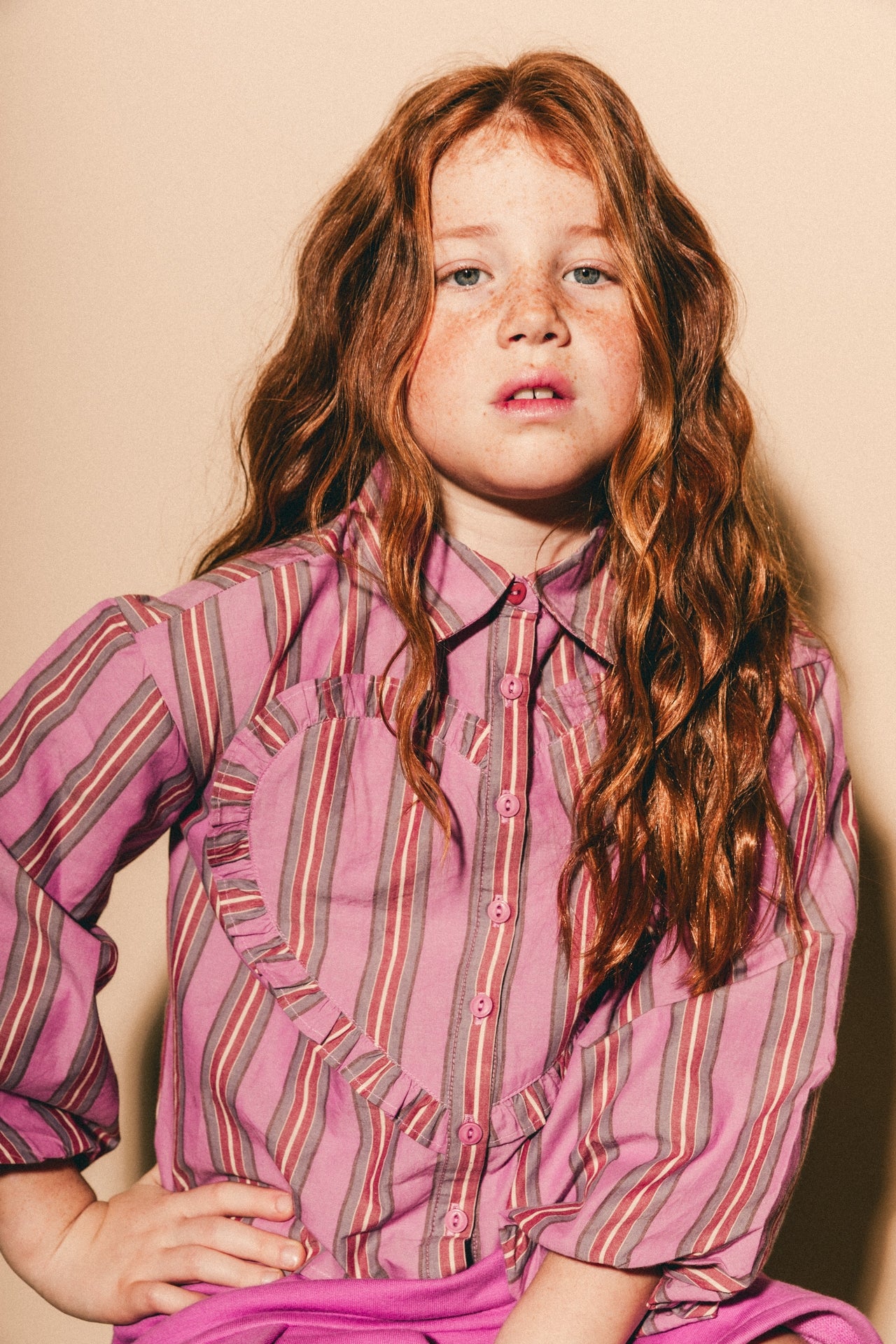 Streep blouse met ruffle hart Ayase